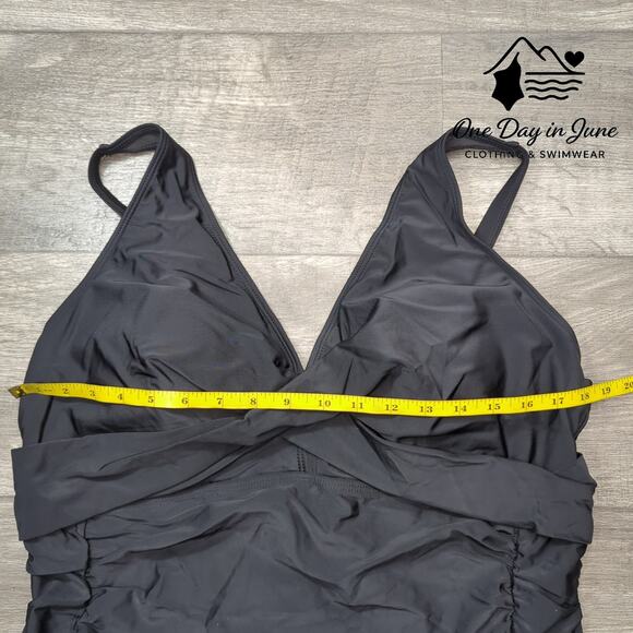 Yonique Plus Size Cross Front Tummy Control One Piece Size 22W - Picture 5 of 7